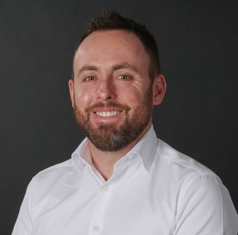 Dr Martin Smith